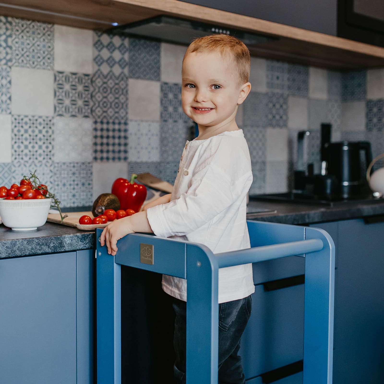 MeowBaby Wooden Kitchen Helper for Children with Board - Blue