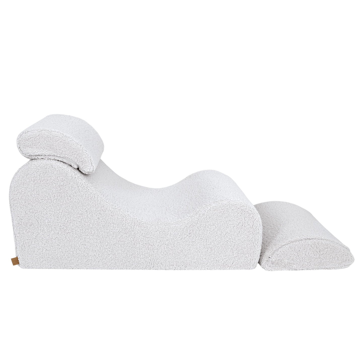 Wave Lounger - White Bearly